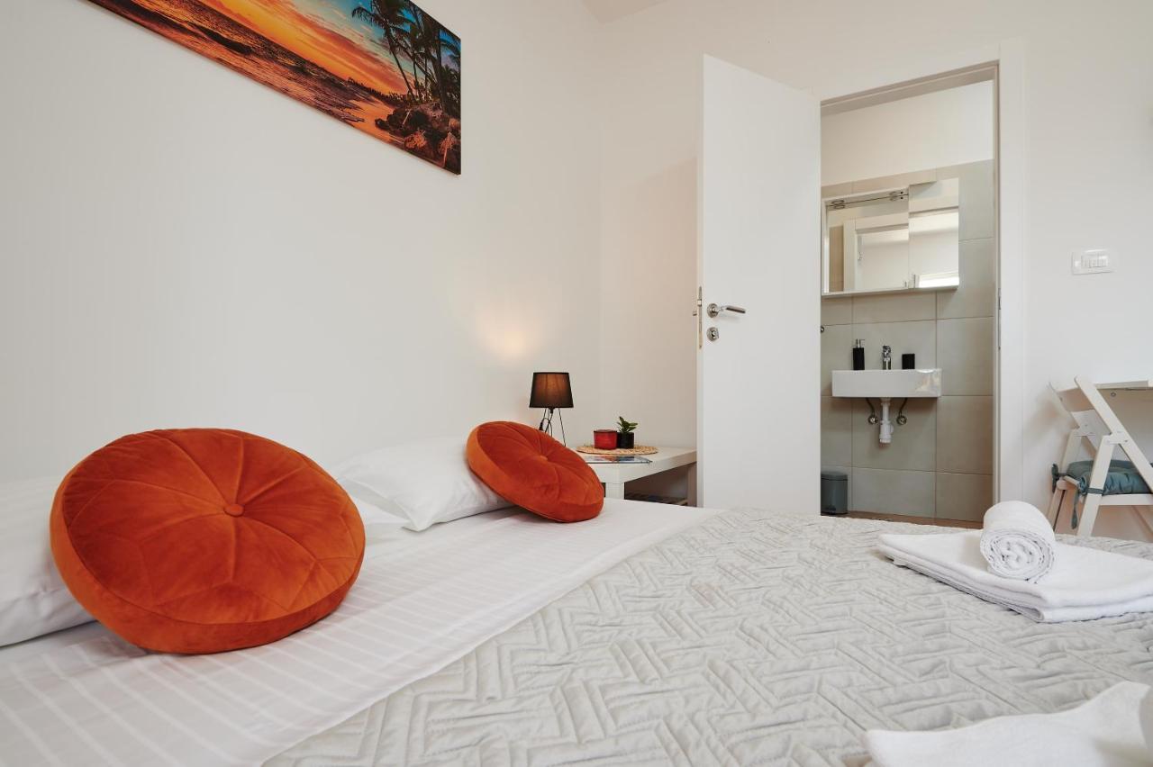 Apartmani Draga โตรกีร์ ภายนอก รูปภาพ