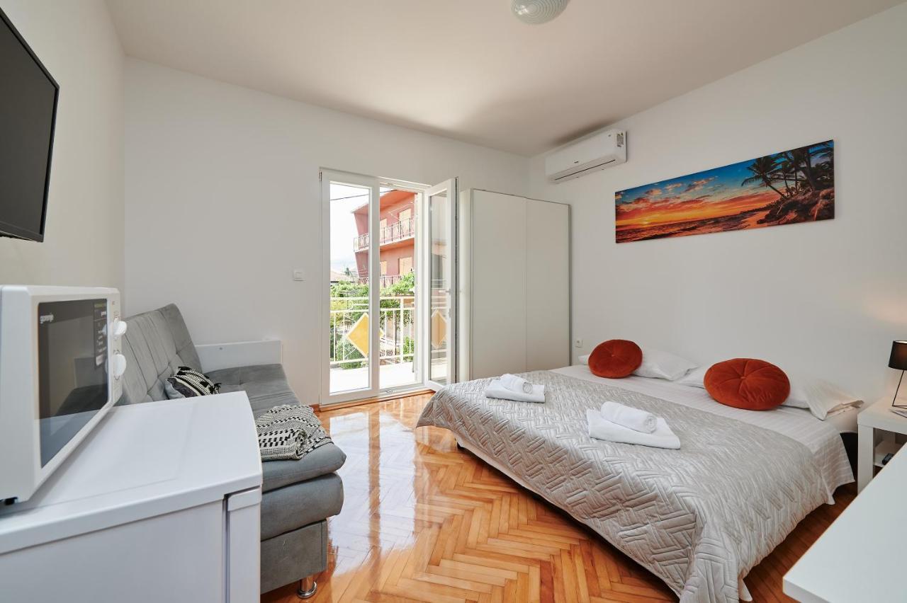 Apartmani Draga โตรกีร์ ภายนอก รูปภาพ