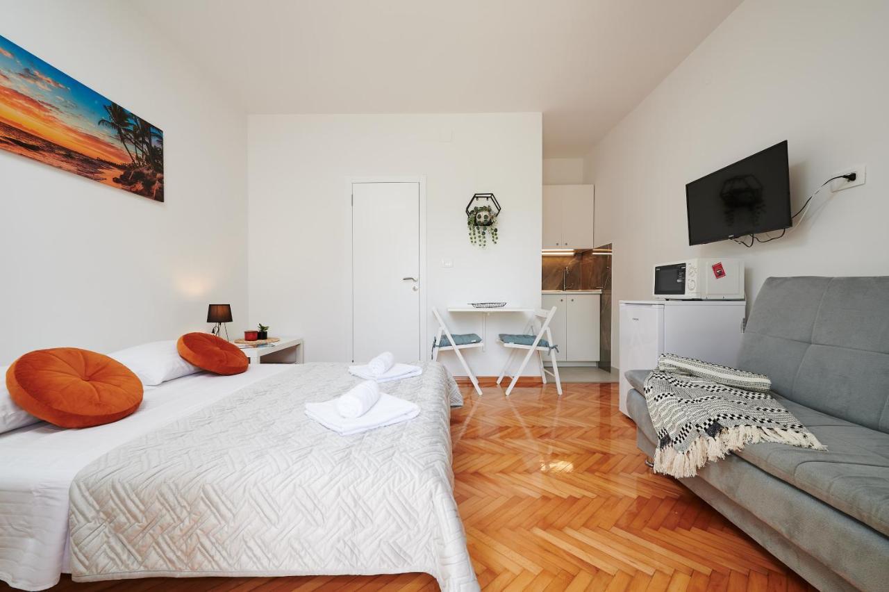 Apartmani Draga โตรกีร์ ภายนอก รูปภาพ